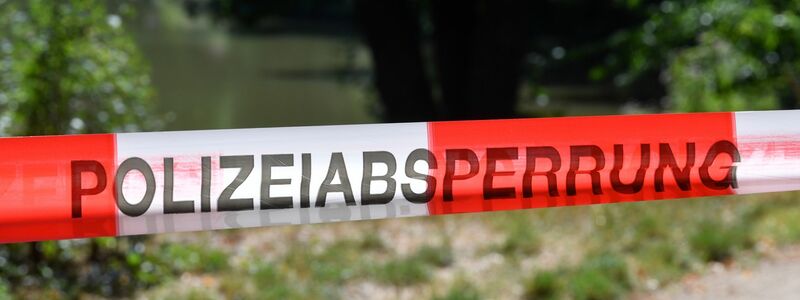 Ermittlungen wegen Tötungsdelikt nach Leichenfund bei Laußnitz. (Symbolbild) - Foto: Hendrik Schmidt/dpa-Zentralbild/dpa