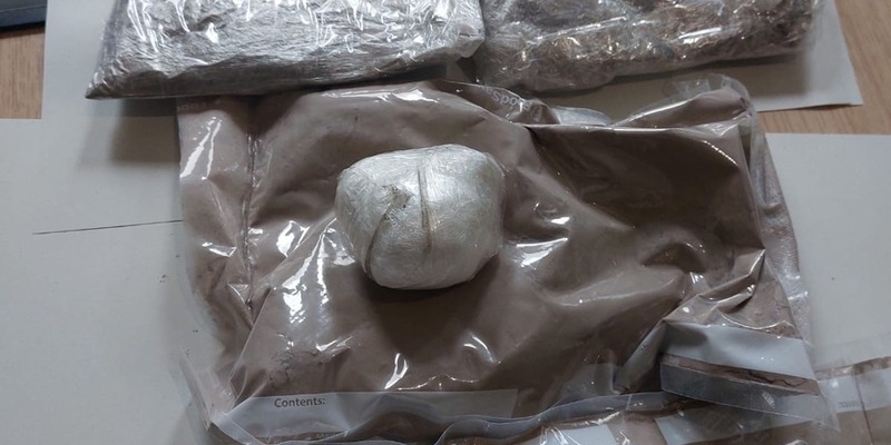 BPOL NRW: Bundespolizei stellt 2,1 Kilogramm Heroin und 60 Gramm Kokain im Rahmen der Grenzkontrollen sicher - Foto: presseportal.de