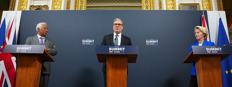 Die EU und Großbritannien haben sich auf einen Deal zur engeren Zusammenarbeit geeinigt. - Foto: Carl Court/Getty Images Europe Pool/AP/dpa