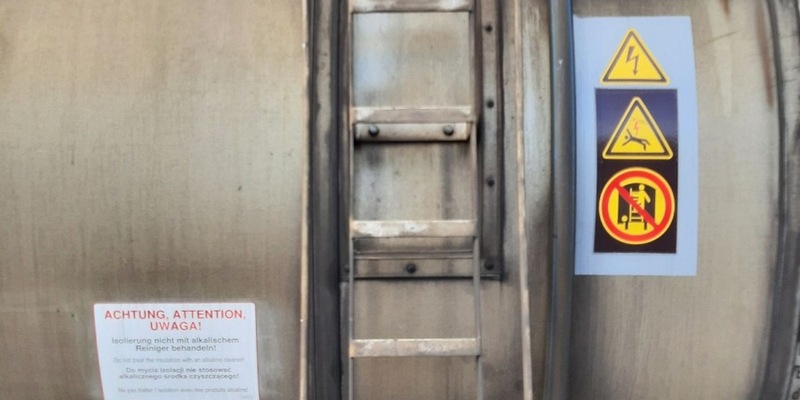 BPOLI EF: Jugendlicher klettert auf Güterwagon und erleidet schwerste Verletzungen - Foto: presseportal.de