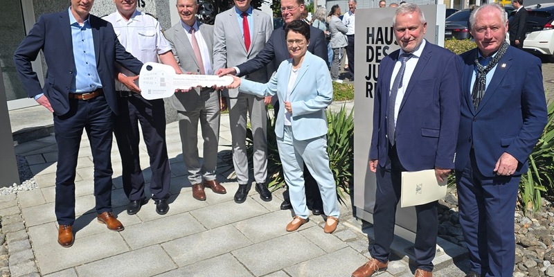 PP Ravensburg: Gemeinsame Pressemeldung der Staatsanwaltschaft Ravensburg, des Landratsamts Ravensburg und des Polizeipräsidiums Ravensburg vom 20.05.2025 - Foto: presseportal.de