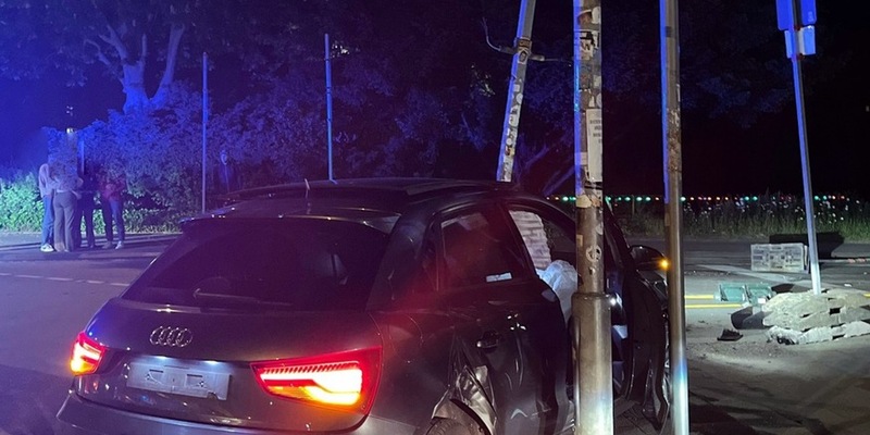 POL-AC: Polizei sucht Zeugen nach nächtlichem Unfall in der Aachener In-nenstadt - Foto: presseportal.de