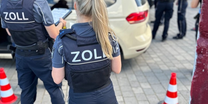 HZA-GI: Hauptzollamt Gießen nimmt Taxi- und Mietwagengewerbe unter die Lupe - mehrere Verstöße festgestellt - Foto: presseportal.de