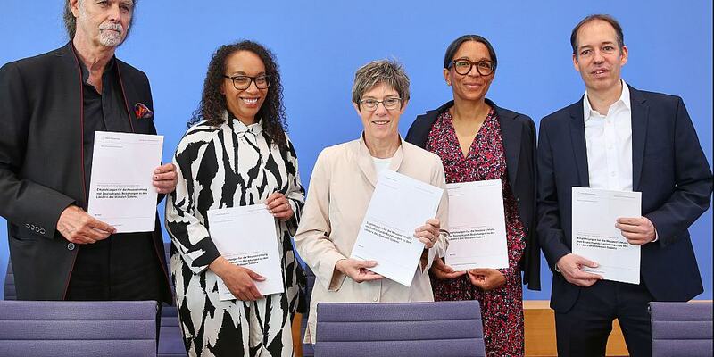 Vorstellung des Abschlussberichtes der Kommission Welt im Umbruch am 21.05.2025 - Foto: über dts Nachrichtenagentur