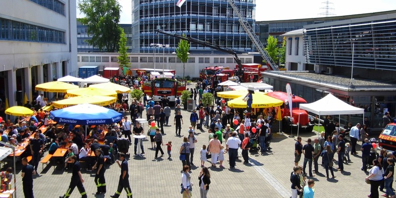 FW-OG: Genau 11 Jahre später - Tag der offenen Tore in Offenburg - Foto: presseportal.de