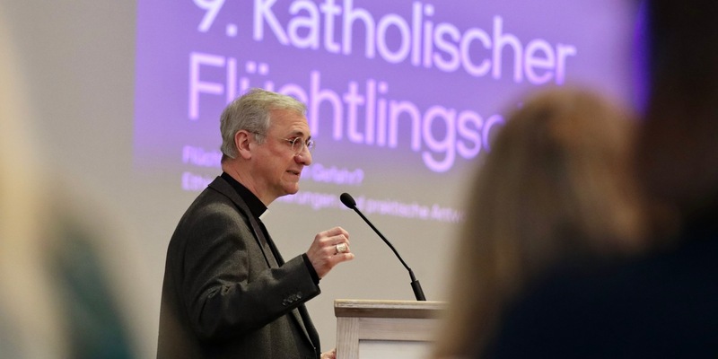 Neunter Katholischer Flüchtlingsgipfel diskutiert Gefahren für den Flüchtlingsschutz - Foto: presseportal.de