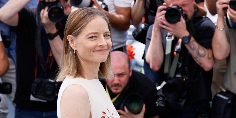 Jodie Foster vor der Pressekonferenz zu ihrem neuen Film in Cannes. - Foto: Joel C Ryan/Invision/AP/dpa