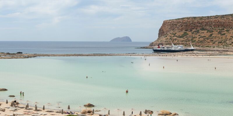 Immer wieder mal Erdbeben: Urlaubsinsel Kreta. (Archivbild) - Foto: Socrates Baltagiannis/dpa