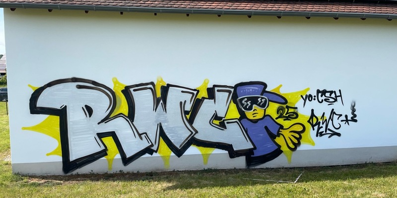 LPI-J: Großflächig beschmiert - Foto: presseportal.de