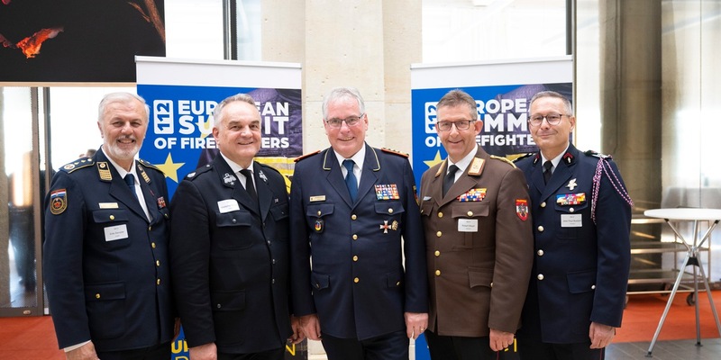 Verband der Feuerwehren der Europäischen Union gegründet / Karl-Heinz Banse: Meilenstein in der europäischen Feuerwehrlandschaft - Foto: presseportal.de