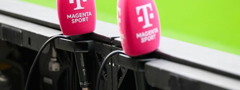 Die Telekom hat sich die TV-Rechte für die WM 2026 gesichert. - Foto: Robert Michael/dpa