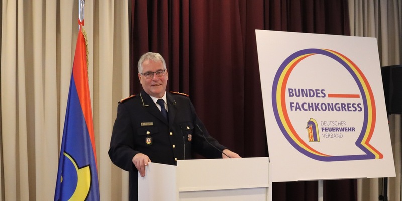 Bundesfachkongress bot Bausteine für Feuerwehralltag / DFV-Fortbildung: Wertvoller Einblick in Fachthemen und Impuls aus der Wirtschaft - Foto: presseportal.de