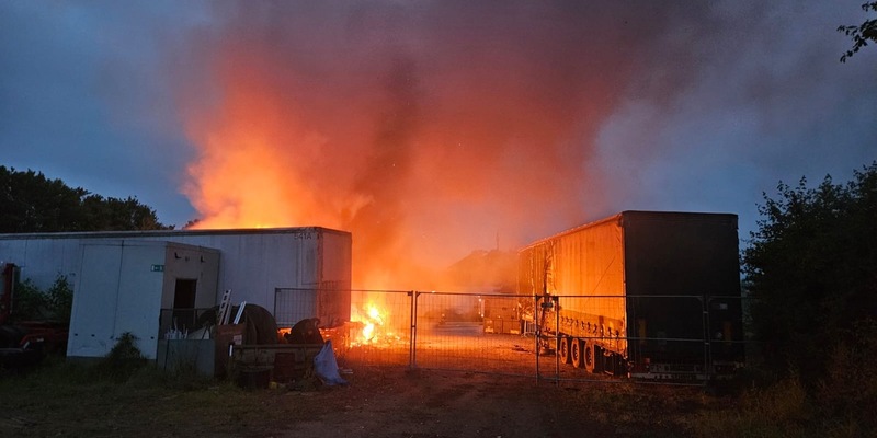POL-HI: Wohnmobilbrand in Hoheneggelsen - Foto: presseportal.de