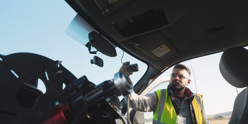 TV Sendung Crashtest Extrem - Aufwändiger Kollisionsversuch von Nextbase gibt bei WELT TV anschauliche Einblicke in Massenkarambolagen - Foto: presseportal.de
