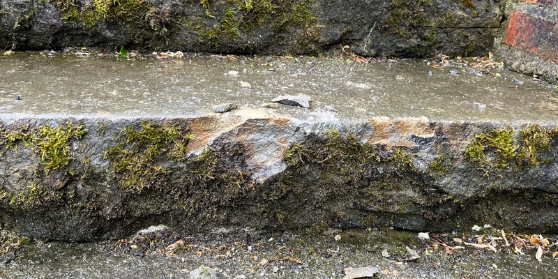 POL-KLE: Rees - Sachbeschädigung an Steintreppe / Zeugen gesucht - Foto: presseportal.de