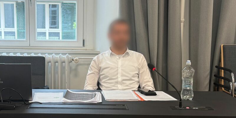 Vor Gericht zeigte sich der Angeklagte geläutert. (Archivbild)  - Foto: Aleksandra Bakmaz/dpa