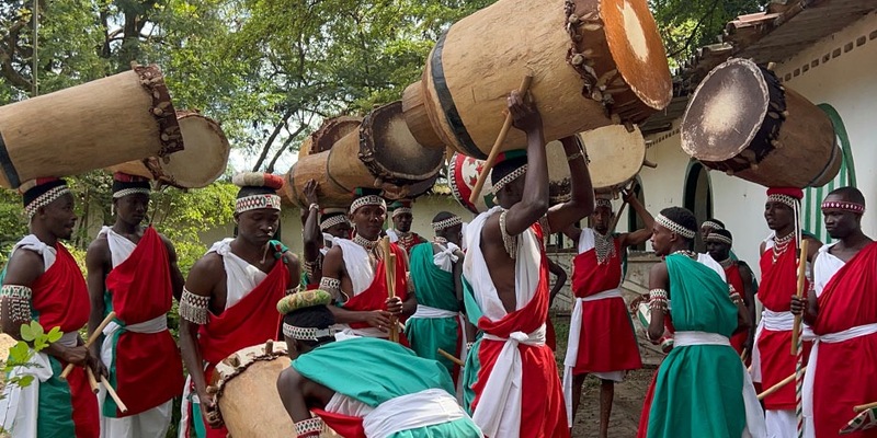 Von Albanien bis Burundi...ein Tag für kleine Held:innen: Fix&Foxi TV & SOS-Kinderdörfer weltweit feiern den Internationalen Kindertag - Foto: presseportal.de