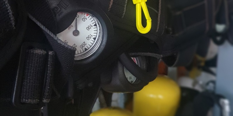 FW-RS: Feuerwehr Remscheid zu Verpuffung mit Gasgeruch in der Elberfelder Straße - Foto: presseportal.de