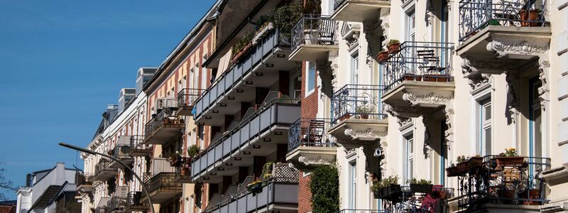 Die Mietpreisbremse gilt nur in Gebieten mit angespanntem Wohnungsmarkt. (Symbolbild) - Foto: Daniel Bockwoldt/dpa