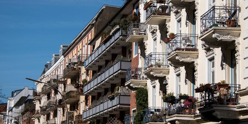 Der finanzielle Druck für Mieterinnen und Mieter soll weiter gebremst werden. (Archivbild) - Foto: Daniel Bockwoldt/dpa