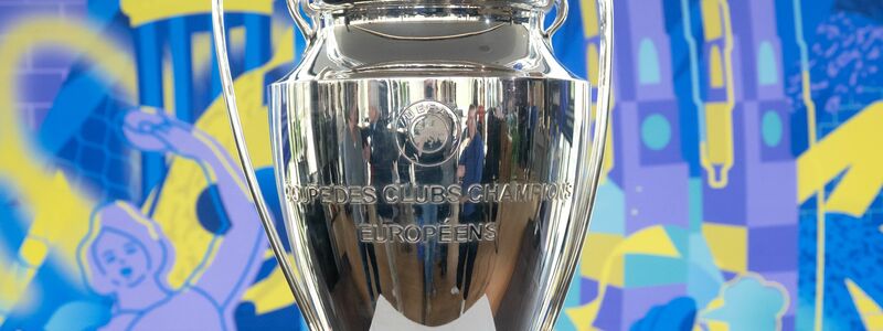 In München wird um den wichtigsten Pokal im Vereinsfußball gespielt. - Foto: Sven Hoppe/dpa