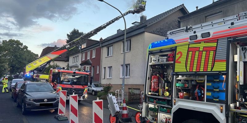 FW Paderborn: Gemeldeter Zimmerbrand in der Wigbertstraße - Foto: presseportal.de