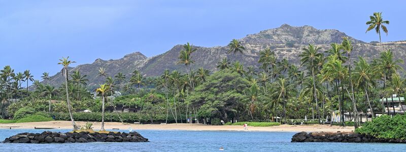 Laut Tourismusbehörde kamen 2023 rund zehn Millionen Besucher nach Hawaii. (Archiv) - Foto: Soeren Stache/dpa
