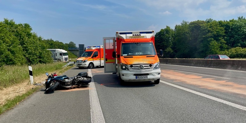 FW Paderborn: Verkehrsunfall mit einem Motorrad auf der Bundesstraße 1 - Foto: presseportal.de