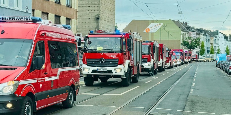 FW Hünxe: Überörtliche Hilfeleistung im Stadtgebiet Krefeld - Foto: presseportal.de