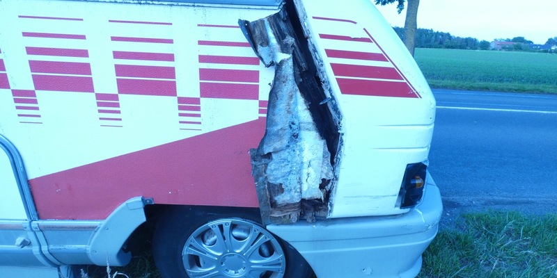 POL-CUX: Verkehrsunfall durch einen alkoholisierten Fahrzeugführer mit anschließendem unerlaubten Entfernen vom Unfallort - Foto: presseportal.de