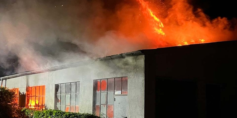 POL-ST: Lengerich, Großbrand einer Lagerhalle, Keine Verletzten - Foto: presseportal.de
