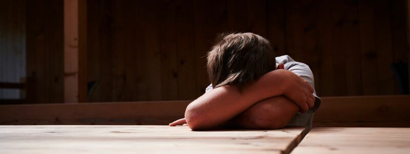 Sexualisierte Gewalt an Kindern kann für die Betroffenen ein Leben lang folgen haben (Foto: Archiv). - Foto: Annette Riedl/dpa