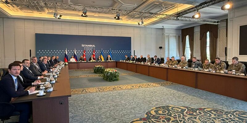 Russische und ukrainische Unterhändler sollten in Istanbul Wege aus dem Krieg besprechen.  - Foto: Ukrainian Ministry of Defense/Ukrainian Ministry of Defense via AP/dpa