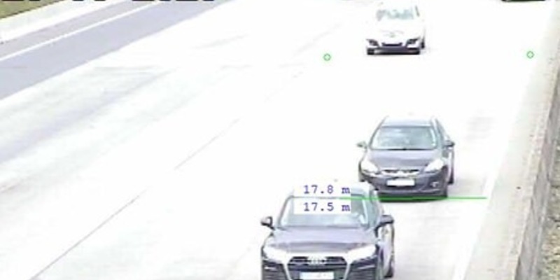 POL-DA: Mörfelden-Walldorf / A5: Polizei registriert über 257 Abstandsverstöße innerhalb von 90 Minuten - Foto: presseportal.de