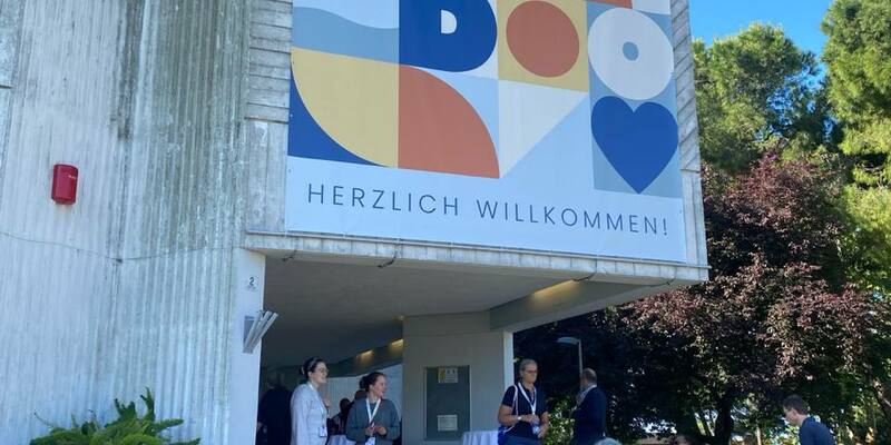 Kutschera bei Ärztetagen Grado 2025 - Foto: Kutschera-Datentechnik über pressetext.de