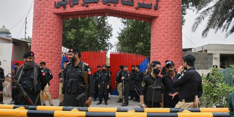 Aus diesem Gefängnis entkamen die Häftlinge. - Foto: Ali Raza/AP/dpa