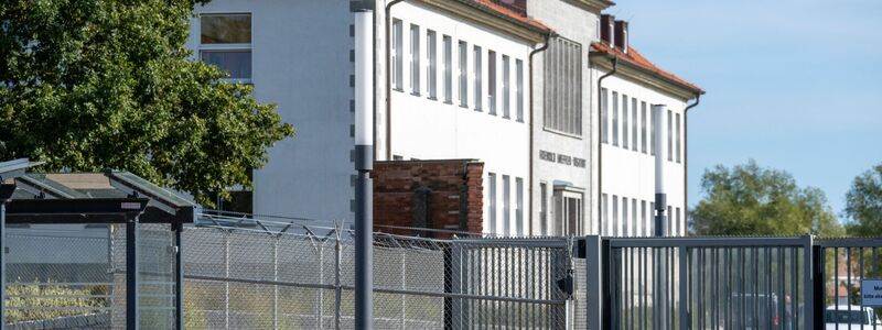 Das Friedrich-Loeffler-Institut - Bundesforschungsinstitut für Tiergesundheit auf der Insel Riems- befasst sich unter anderem mit der Ausbreitung von Stechmückenarten in Deutschland.  - Foto: Stefan Sauer/dpa