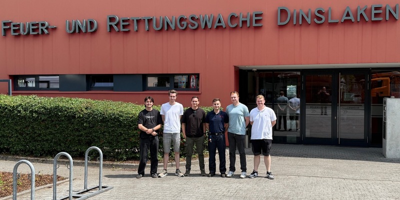 FW Dinslaken: Theorie trifft Praxis! - Foto: presseportal.de