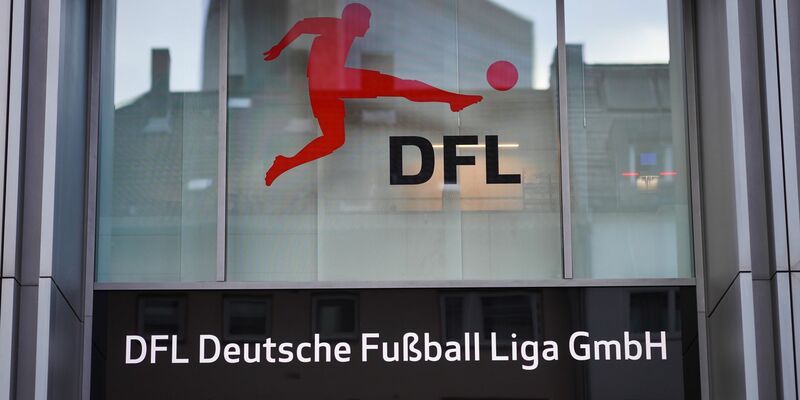 DFL vergibt die Lizenzen. - Foto: Frank Rumpenhorst/dpa