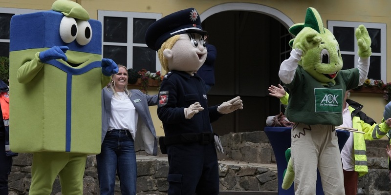 POL-EL: Ahmsen - Erstes Schultütenfest ein voller Erfolg (Fotos) - Foto: presseportal.de