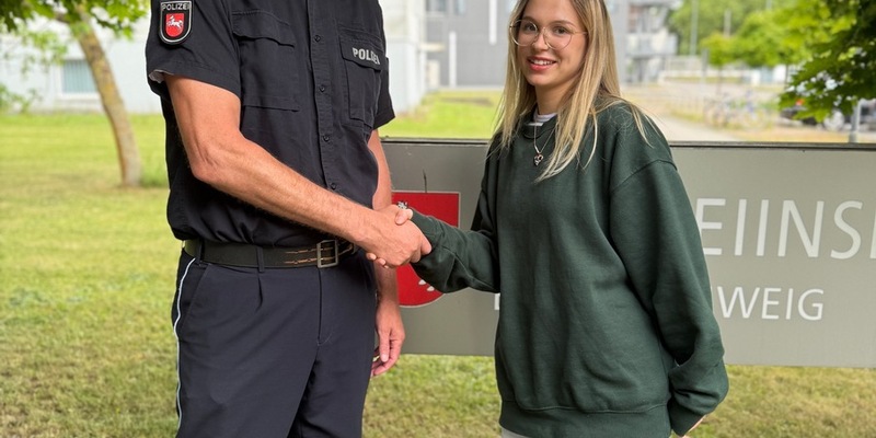 BPOL NRW: Unbekannter wirft Fahrrad ins Gleis - Bundespolizei ermittelt - Zeugenaufruf - Foto: presseportal.de