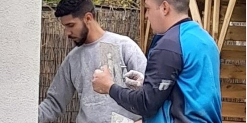 POL-SL: Nach Verdacht des gemeinschaftlichen gewerbsmäßigen Betruges / Polizei fahndet mit Lichtbild nach zwei Männer - Foto: presseportal.de
