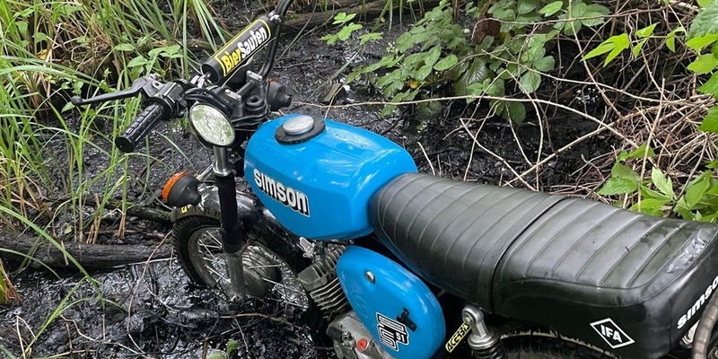 POL-HRO: Polizei in Boizenburg stellt flüchtenden Mopedfahrer nach Verfolgung mit einem Fahrrad - Foto: presseportal.de