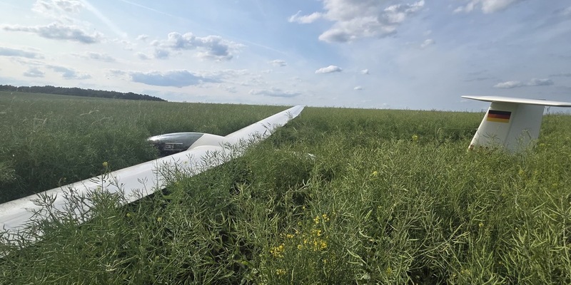 POL-HRO: Notlandung eines Segelflugzeuges endete glimpflich - Foto: presseportal.de