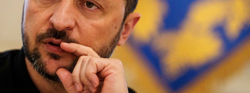 Selenskyj kündigt an, weitere Austausche sollten folgen.  - Foto: Evgeniy Maloletka/AP/dpa