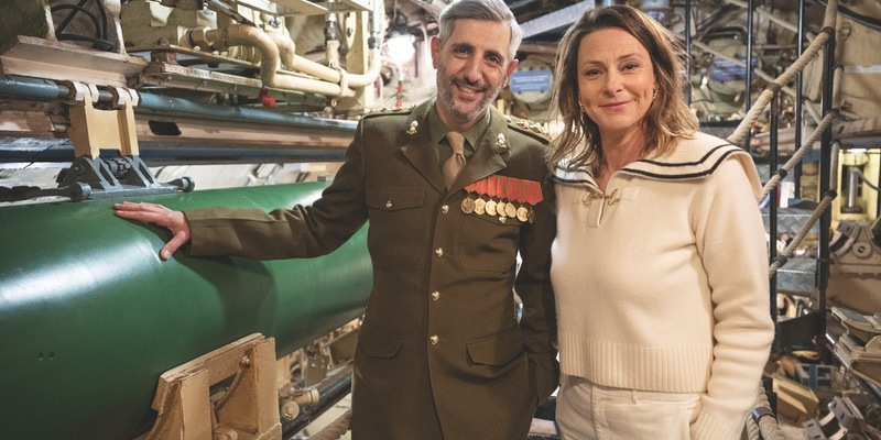 Michel Abdollahi lädt erneut zum „Käpt'ns Dinner“ ins U-Boot – Gäste der nächsten neuen Folgen: Anja Reschke, Mike Krüger und Guildo Horn / Start: Freitag, 6. Juni, ARD Mediathek und NDR Fernsehen - Foto: presseportal.de