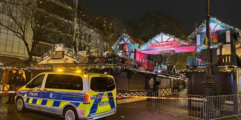 Ein Weihnachtsmarkt in Köln soll als mögliches Anschlagsziel gegolten haben. (Archivbild) - Foto: Vincent Kempf/dpa