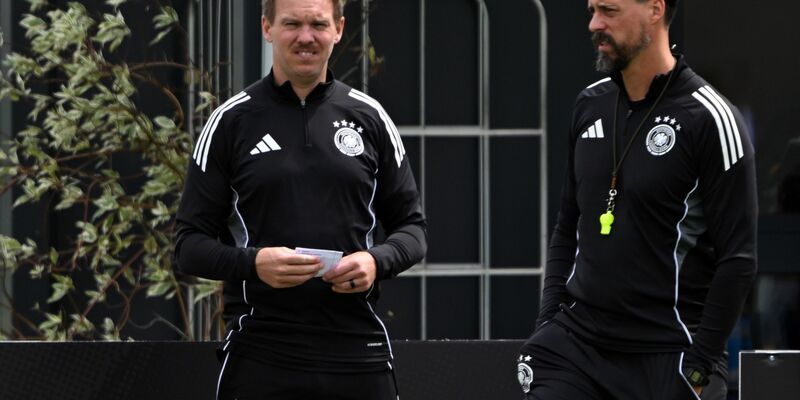 Voller Trainingseinsatz bei Kapitän Joshua Kimmich. - Foto: Federico Gambarini/dpa