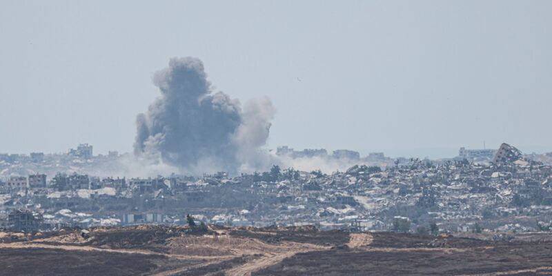 Israel soll erneut ein Ziel im Gazastreifen angegriffen haben. (Archivbild) - Foto: Saeed Qaq/ZUMA Press Wire/dpa