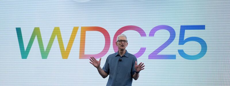 Apple-Chef Tim Cook begrüßte die Teilnehmer der WWDC mit einer kurzen Ansprache. Die  Neuigkeiten stellte der Konzern wieder mit einem Video vor. - Foto: Jeff Chiu/AP/dpa